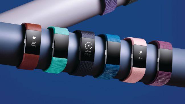 Лучшие гаджеты Fitbit: какой подойдет именно вам?